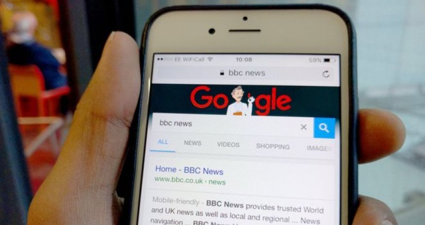 Google 'paid Apple $1bn in 2014 to keep search on iPhone'