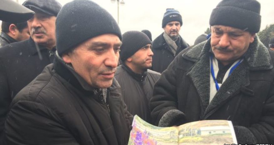 Azerbaijan gold mine workers protest lack of salary