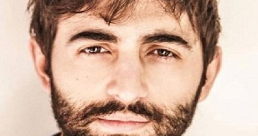 İtaliyalı aktyor səhnədə intihara cəhd etdi