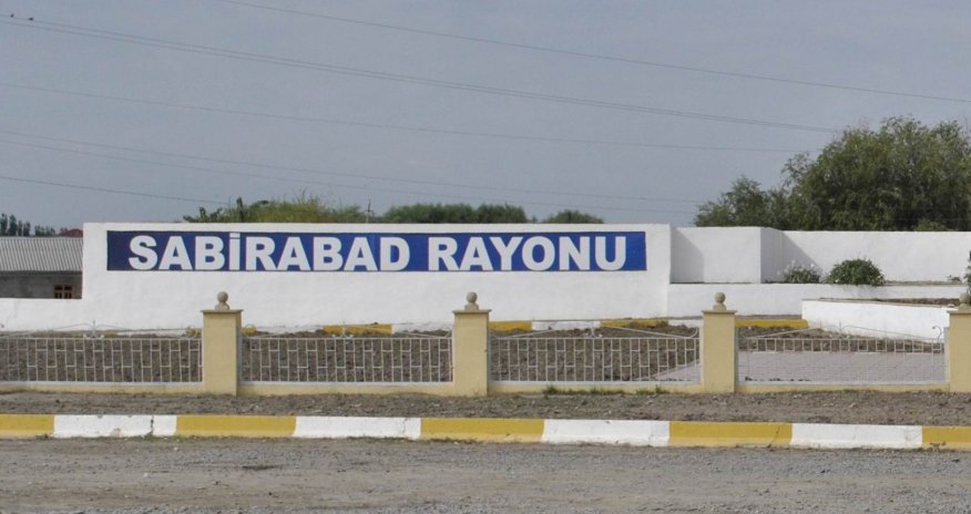 Abandoned newborn found alive on roadside in Azerbaijan