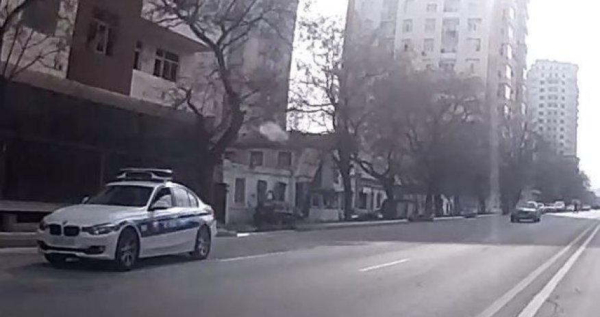 Полицейский нарушил ПДД