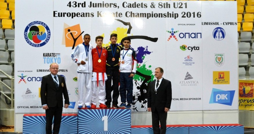 Junior Azerbaijani karate fighter claims European bronze