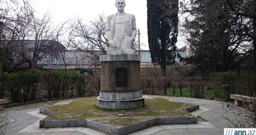 Забытый памятник Расулзаде