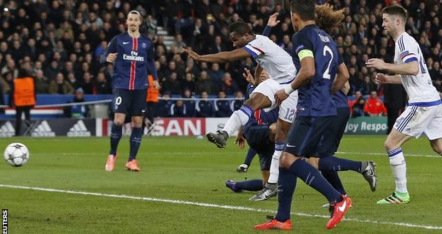 Paris St-Germain 2 - 1 Chelsea