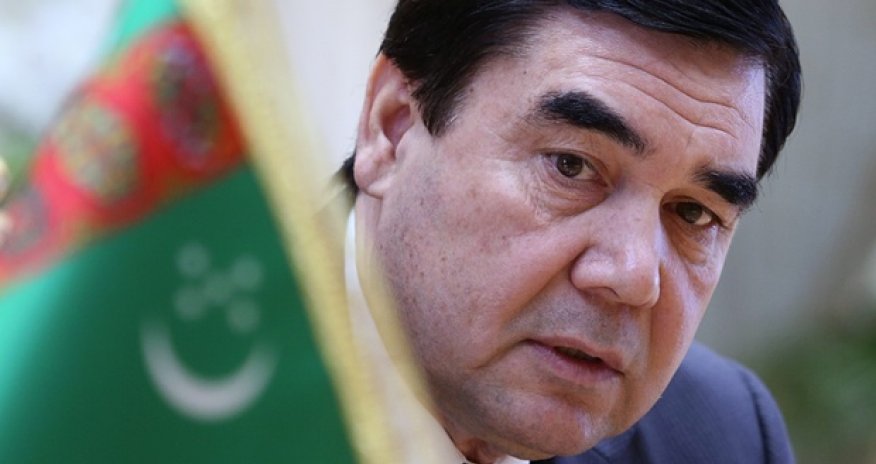 Turkmenistan president rewrites constitution to let him rule for life