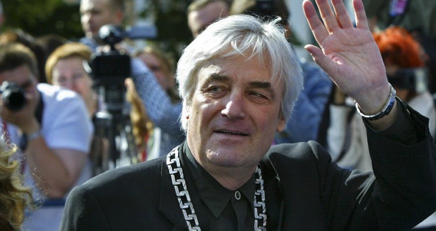 Tanınmış kinorejissor vəfat etdi