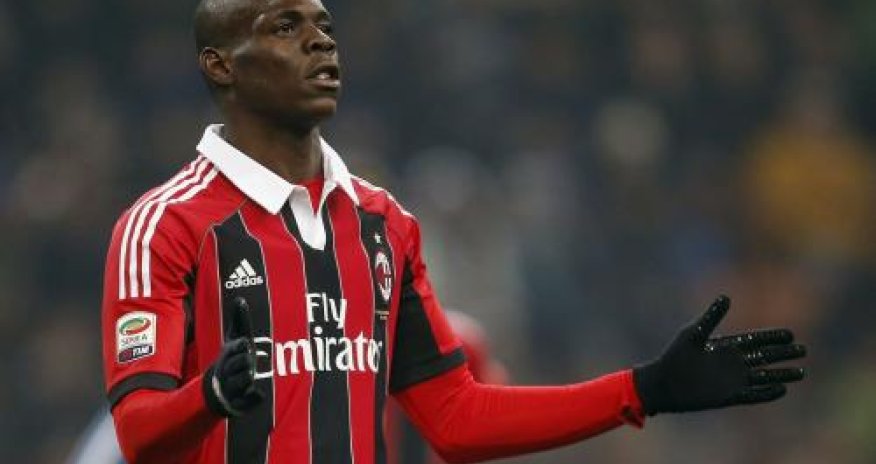 Daha bir ulduz futbolçu Çin yolunda