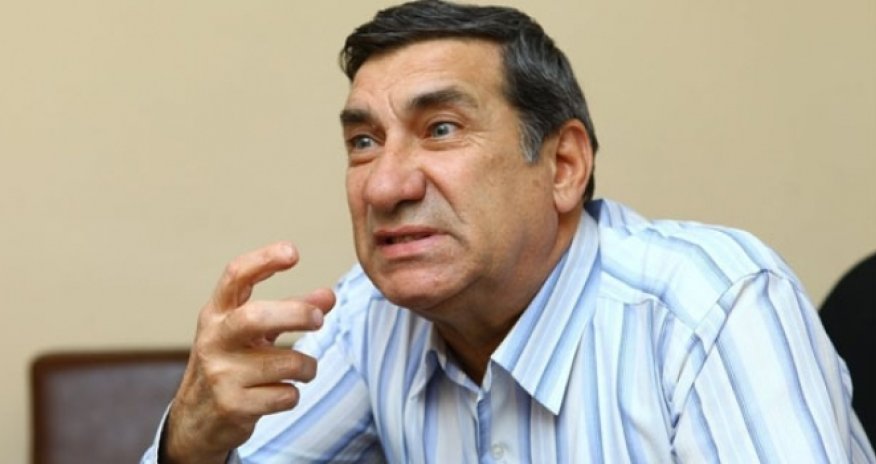 Arif Quliyevin teatrı bağlandı