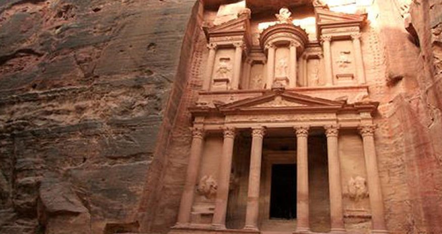 Старинный город закрыт для туристов