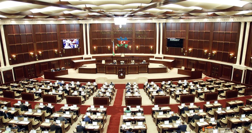 Milli Məclisin gündəliyindəki məsələlərdən biri çıxarıldı