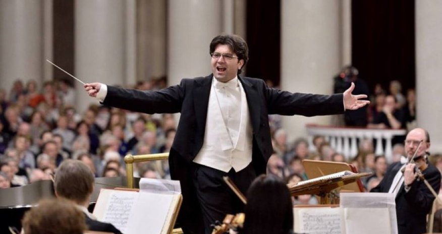 Eyyub Quliyev: “Mən həyatımı musiqiyə həsr etmişəm” – MÜSAHİBƏ