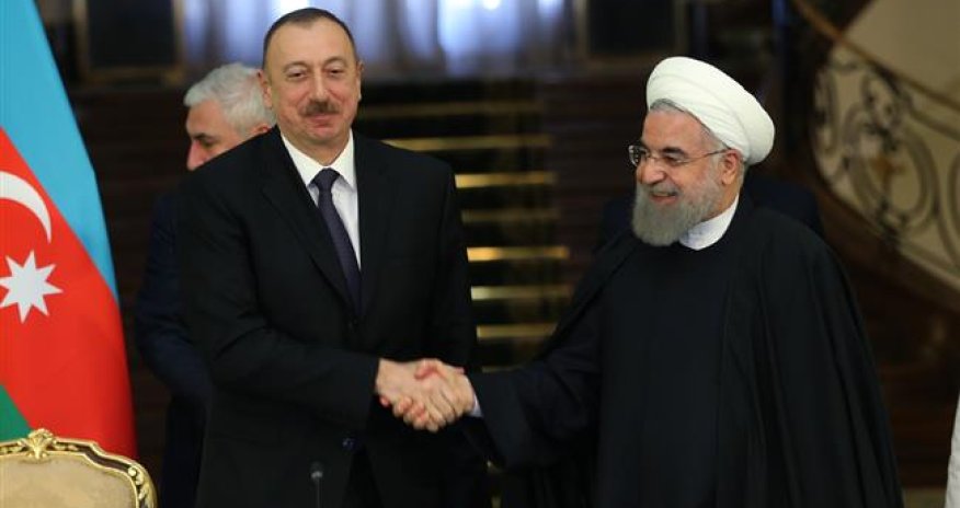 Iran, Azerbaijan sign MoUs, agreements for cooperation