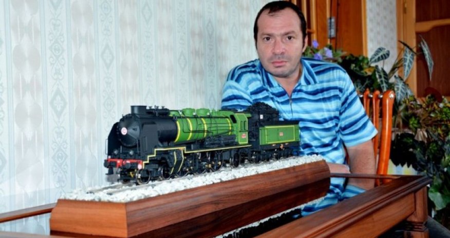 Qızıl əlli usta - Rövşən Ənsari - FOTOREPORTAJ