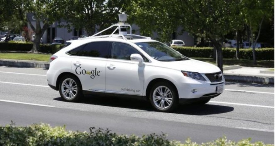 Google self-driving car hits a bus