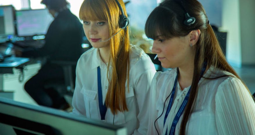 AZAL поздравил женщин