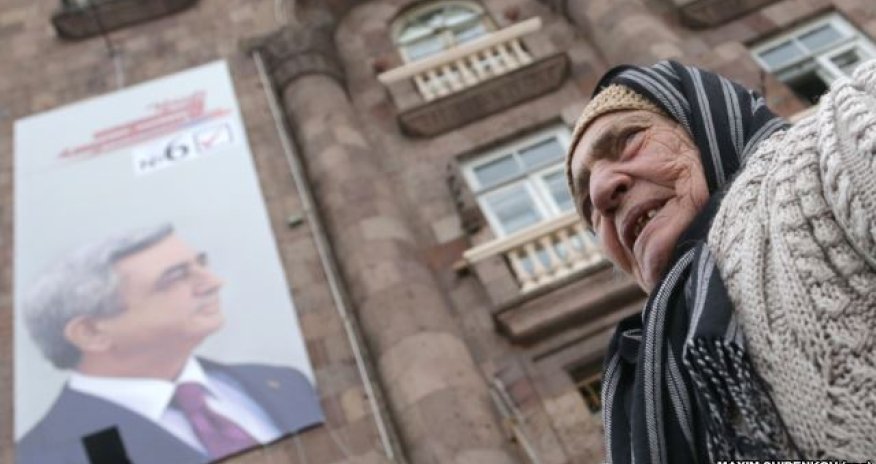 Sona Akopyan Bakı üçün bestseller yazıb