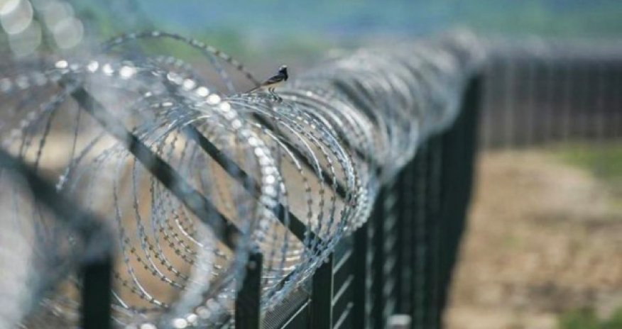 Iran, Azerbaijan extradite 11 prisoners