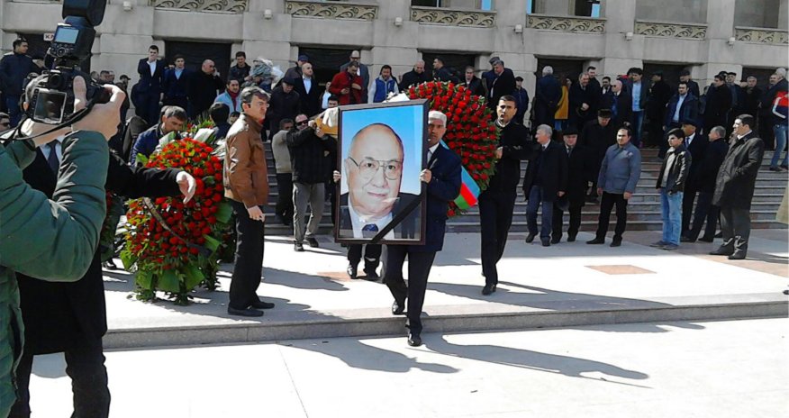 Maqsud İbrahimbəyov I Fəxri xiyabanda dəfn edilib