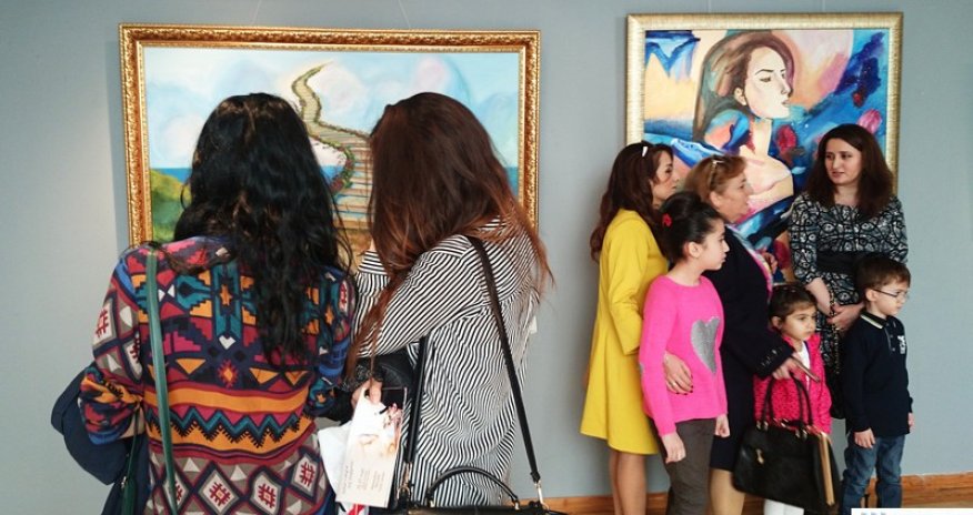 ''Billur Rənglər, Saf Duyğular'' - FOTOLAR