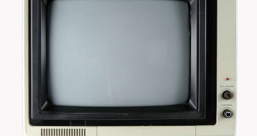 38-летний телевизор подключили к интернету