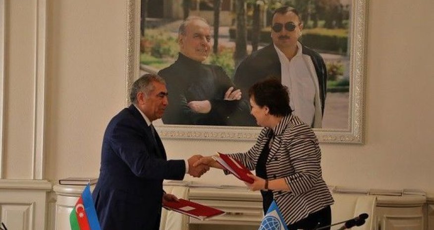 Azerbaijan signs 140 million loan pact with World Bank 