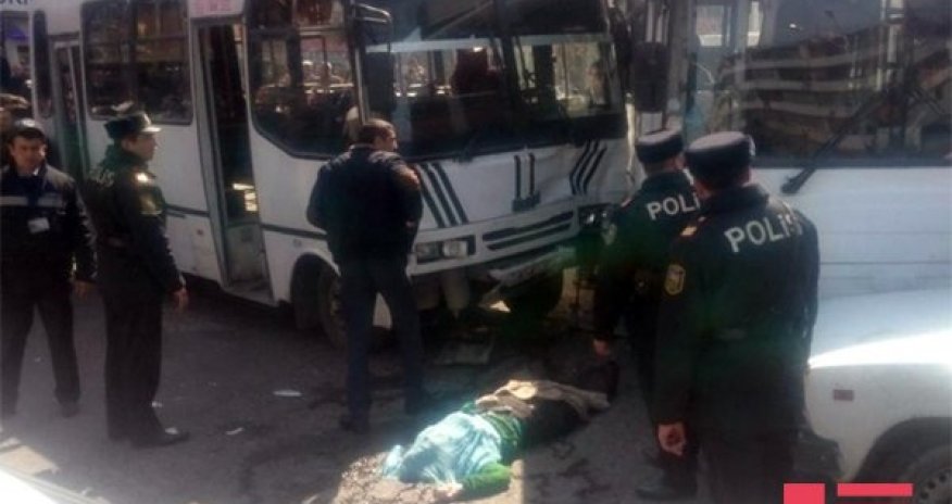 В Баку столкнулись два автобуса: есть погибший 