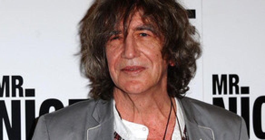 Britaniyanın tanınmış yazıçısı vəfat etdi