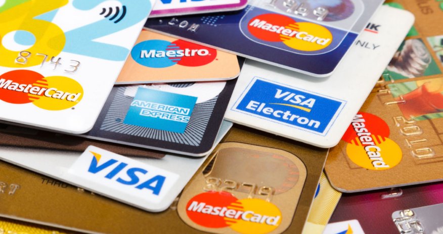 Number of credit cards went down in Azerbaijan