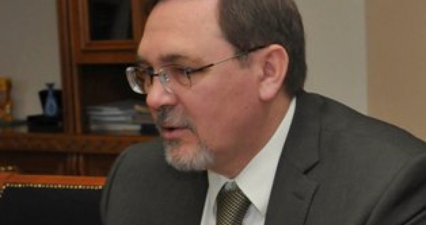 Ambassador says Russia does not equate Armenia with Azerbaijan