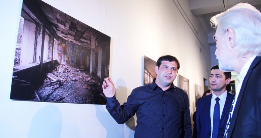 Прошла выставка “ЧЕРНО БЫЛЬ – 30
