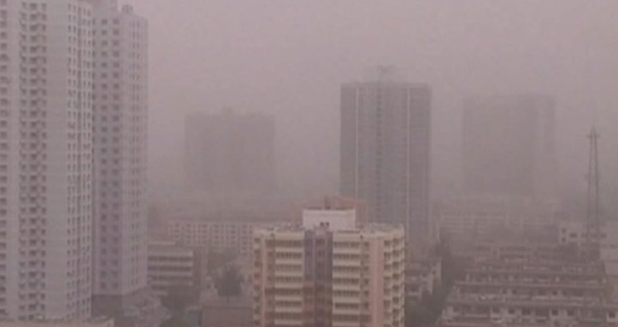 Песчаная буря в Китае