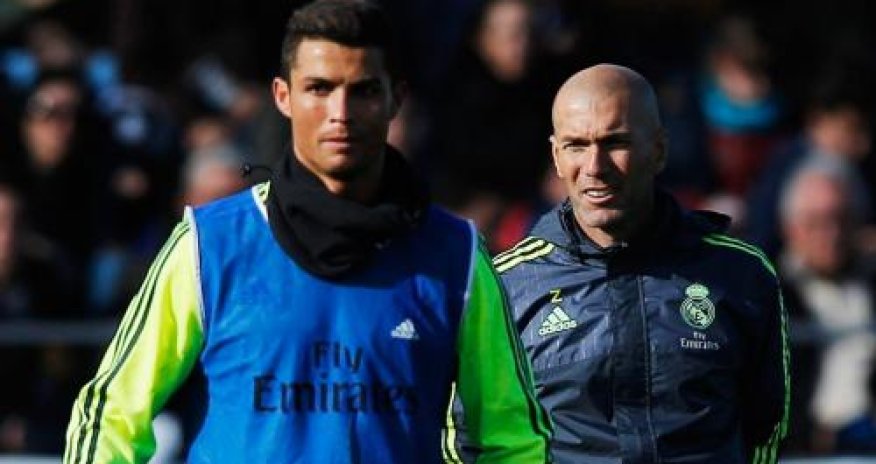 Ronaldo: “Zidan “Real”da qalmalıdır!”