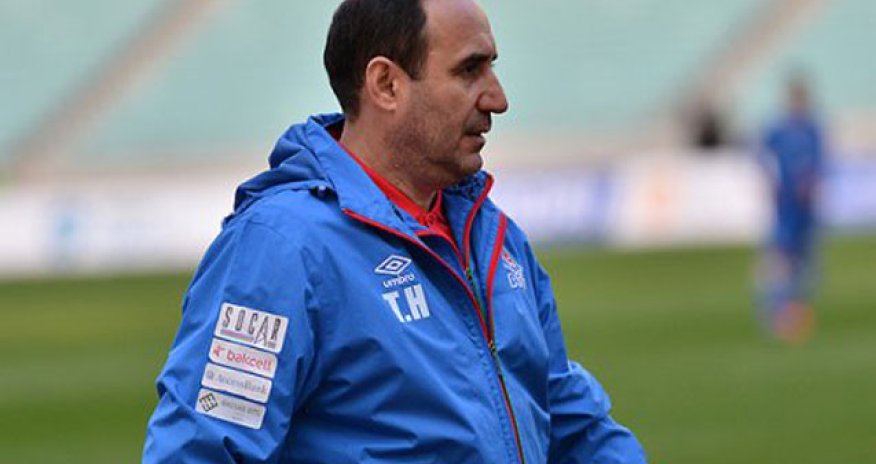 Baş məşqçi biabırçı mәğlubiyyәtdәn danışdı