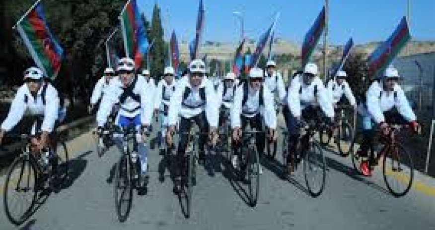 “Tour d’Azerbaïdjan-2016” veloyürüşünün beşinci mərhələsi start götürüb