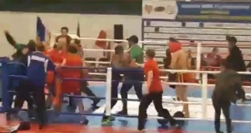 Avropa Çempionatında azərbaycanlılarla ermənilər arasında kütləvi DAVA - VİDEO