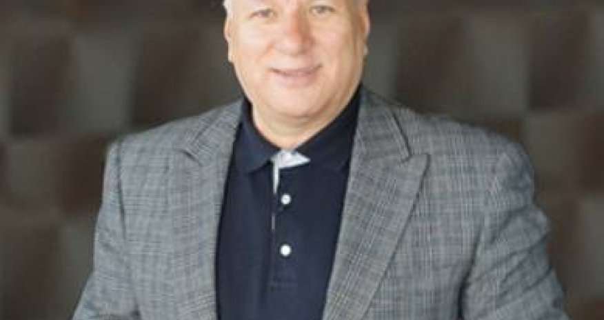 Əliqismət Lalayev Beynəlxalq müsabiqəyə yola düşdü