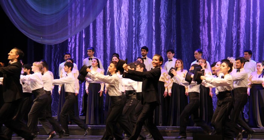 Musiqili Teatrda “Brodvey” şou-proqramı təqdim olundu - FOTOLAR