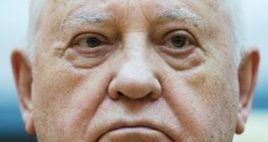 Qorbaçovun Ukraynaya girişi qadağan edildi