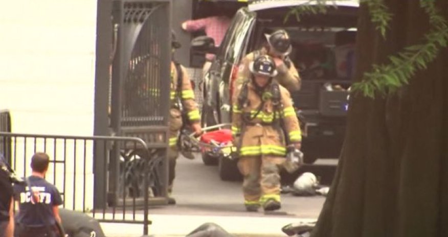 С Белого Дома сняли оцепление - ВИДЕО