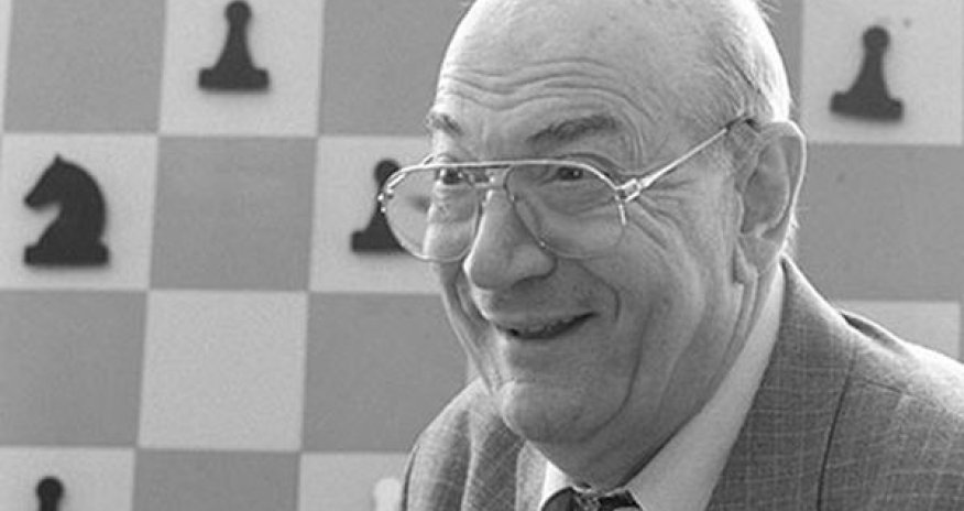 Məşhur qrossmeyster Viktor Korçnoy vəfat edib