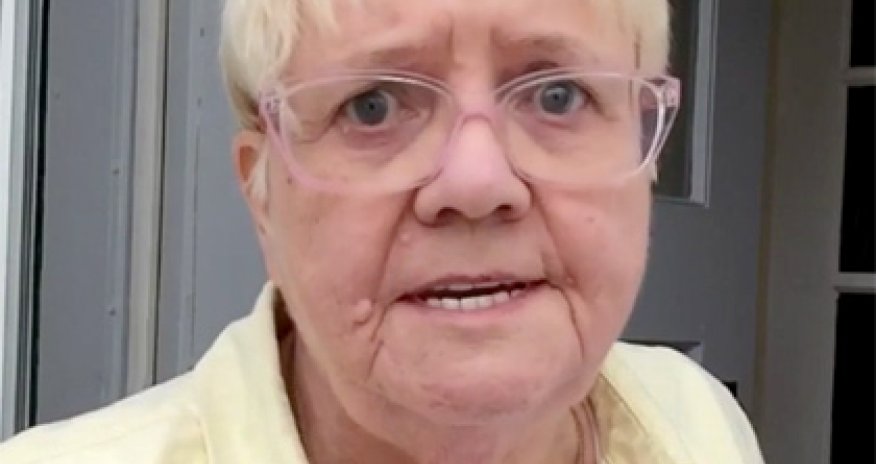 Бабушка спародировала рэпера - ВИДЕО