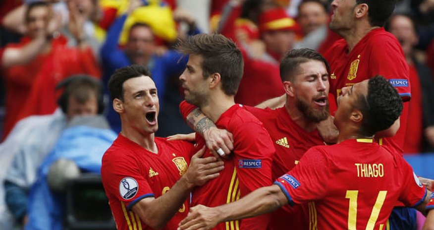 İspaniya Çexiyanı məğlub etdi