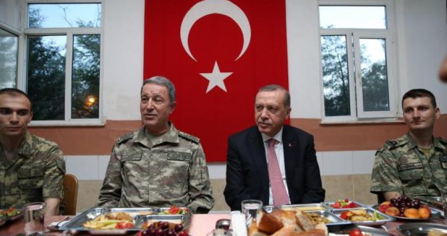 Ərdoğan iftar süfrəsində