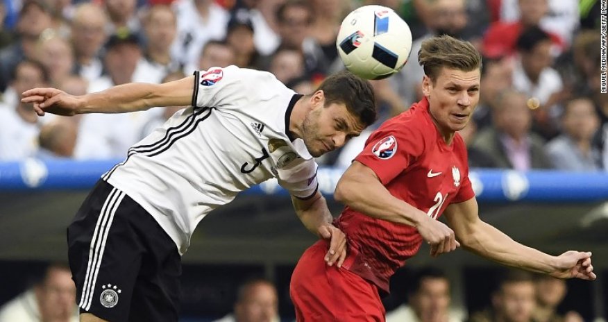 Euro 2016: Germany held by Poland