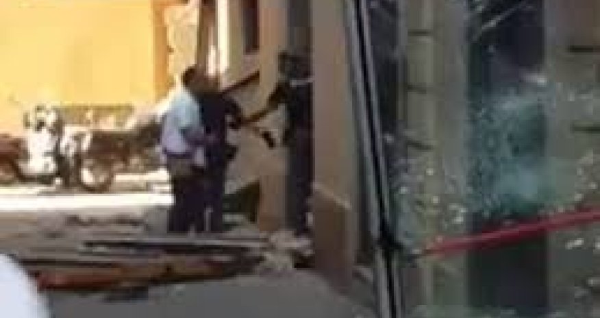 Взрыв в центре Болоньи - ВИДЕО