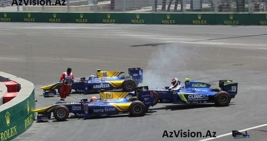 Bakıda 6 bolid toqquşdu - FOTOLAR