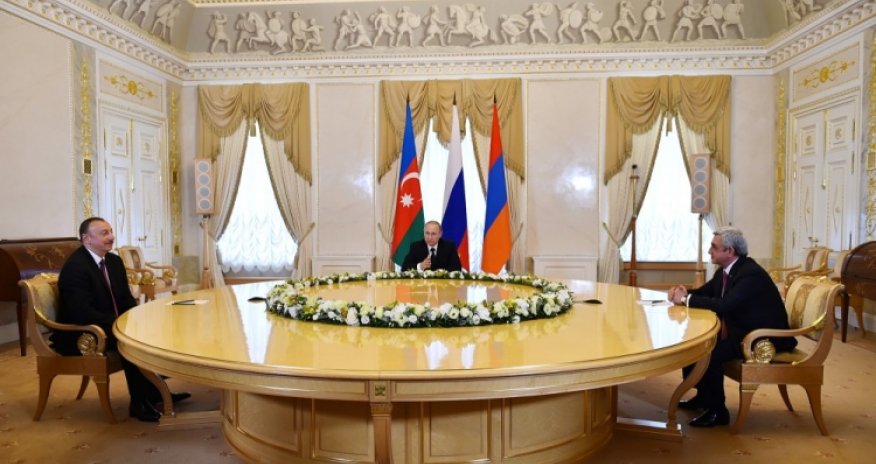 Prezidentlərin üçtərəfli görüşünə dair birgə bəyanat yayıldı