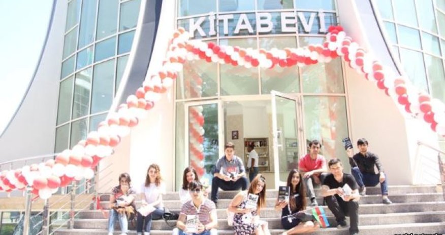 Gəncədə ölkənin ən böyük kitab mağazası açıldı