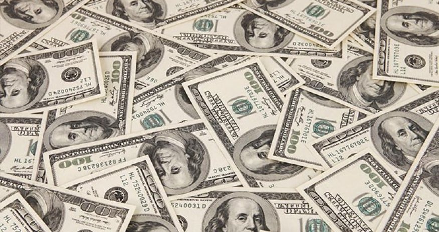 Azərbaycan bankları dollar satışını dayandırıb