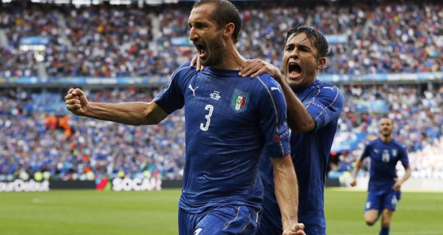 Italy 2 - 0 Spain